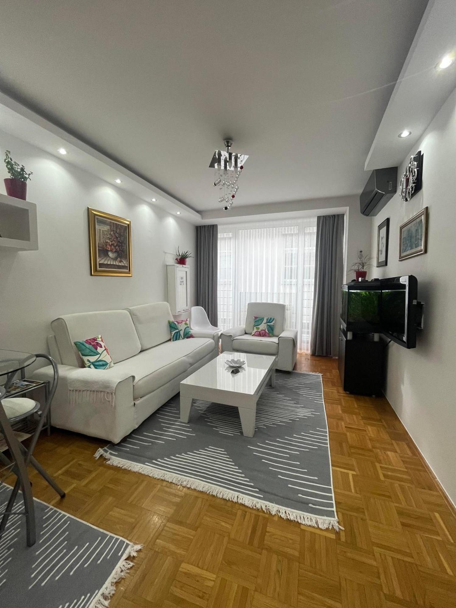Sase Apartment SJJ Esterno foto