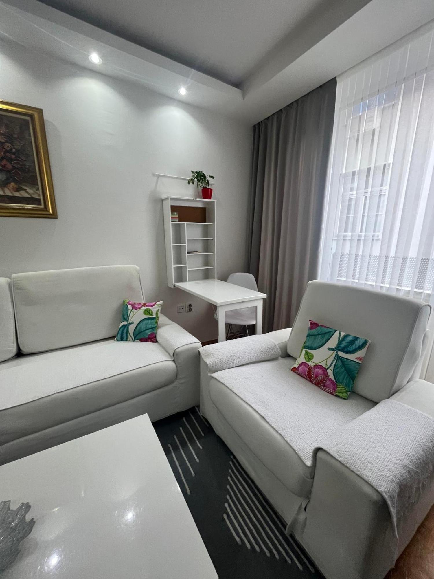 Sase Apartment SJJ Esterno foto